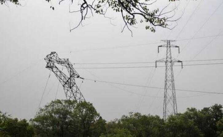 輸電線路桿塔傾斜在線監(jiān)測，做好輸電鐵塔“監(jiān)管員”